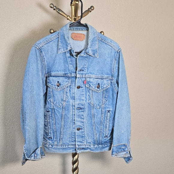 Levi's Jackets & Blazers - Levi's Light Blue Denim Jacket